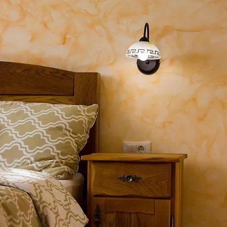 בית נופש Luca With Pool And Jacuzzi *