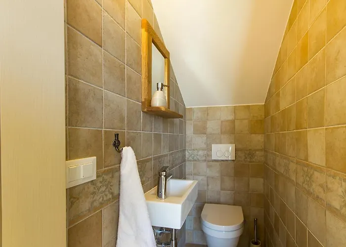 Luca With Pool And Jacuzzi Σπίτι διακοπών Vrh (Krk)